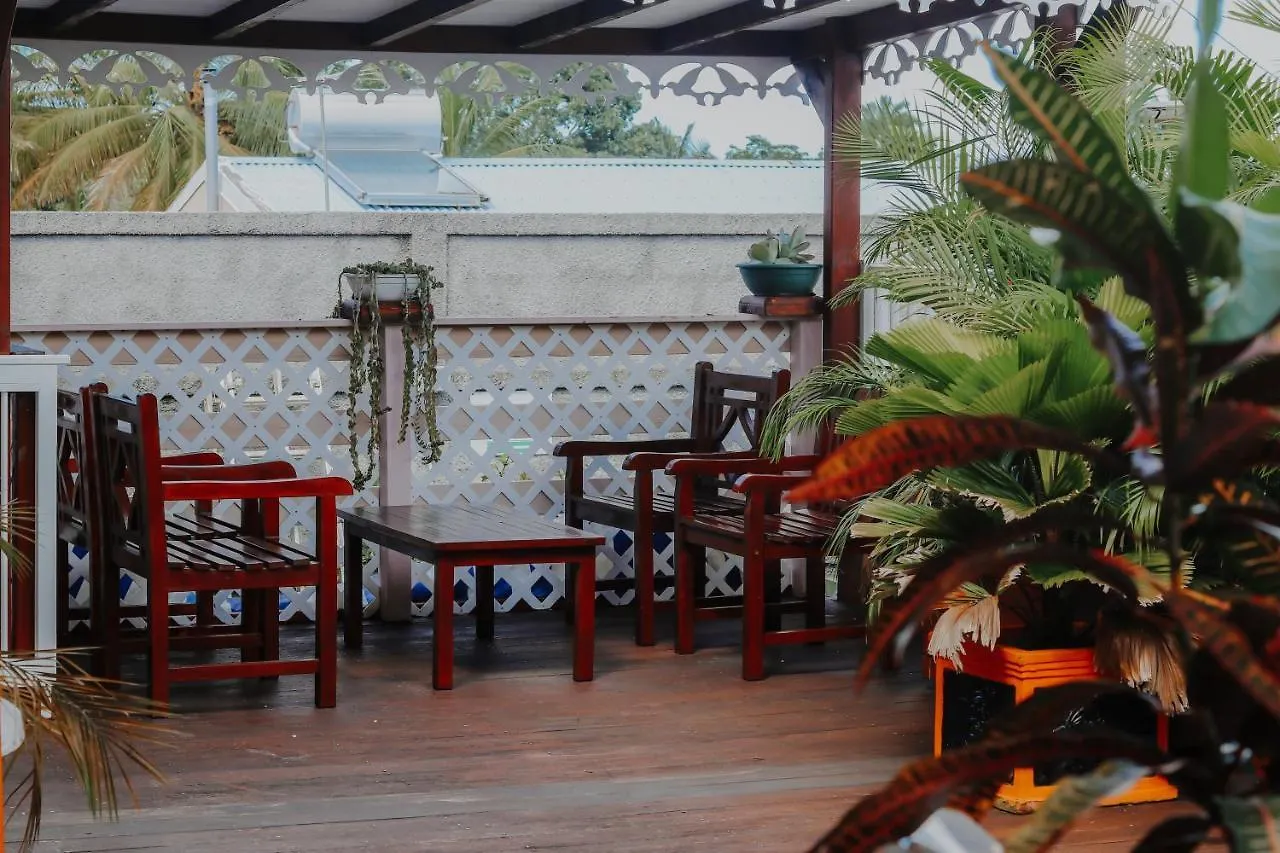 Residence Le Palmier Royal Sainte-Rose 0*,