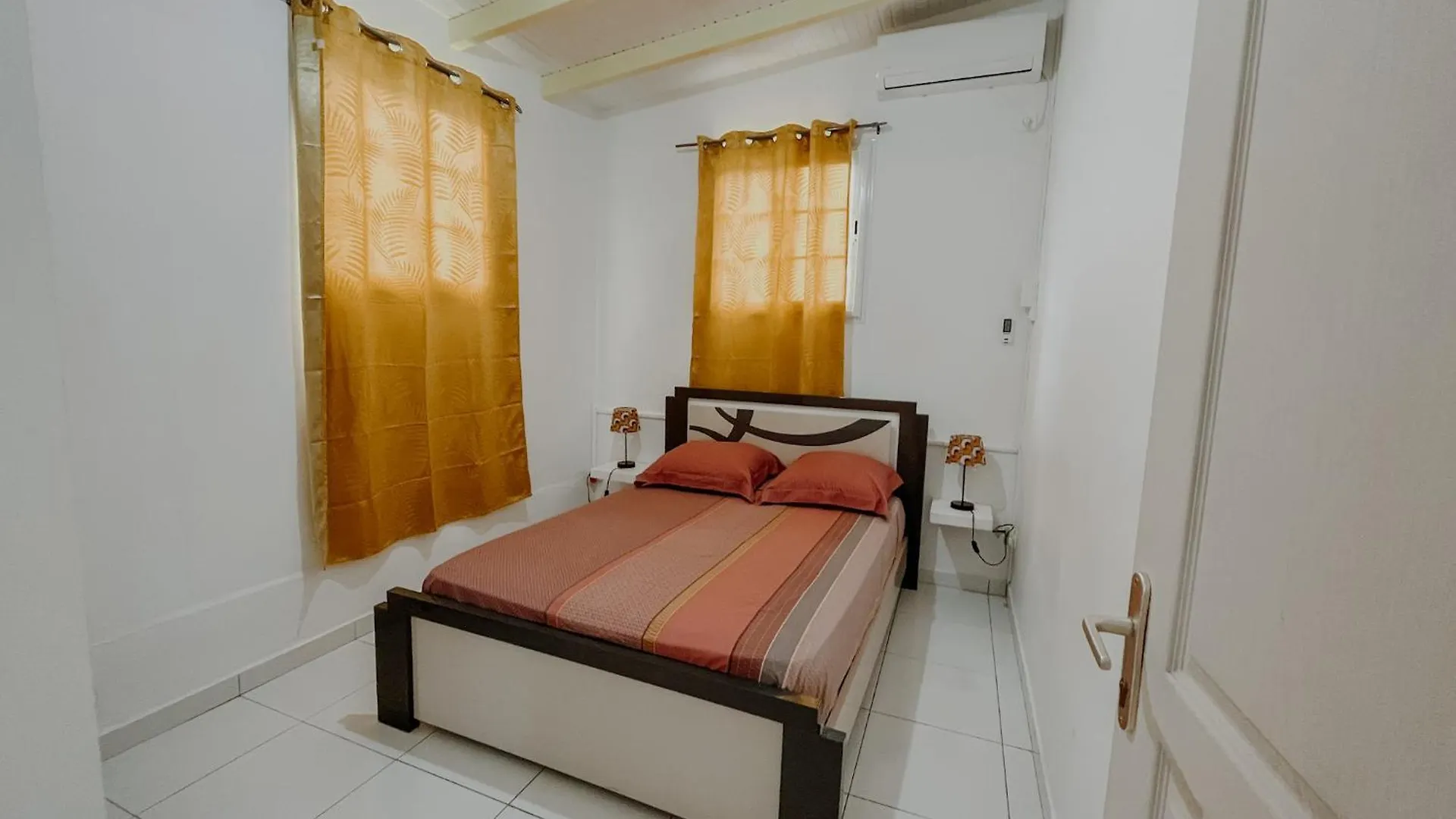 Residence Le Palmier Royal Sainte-Rose