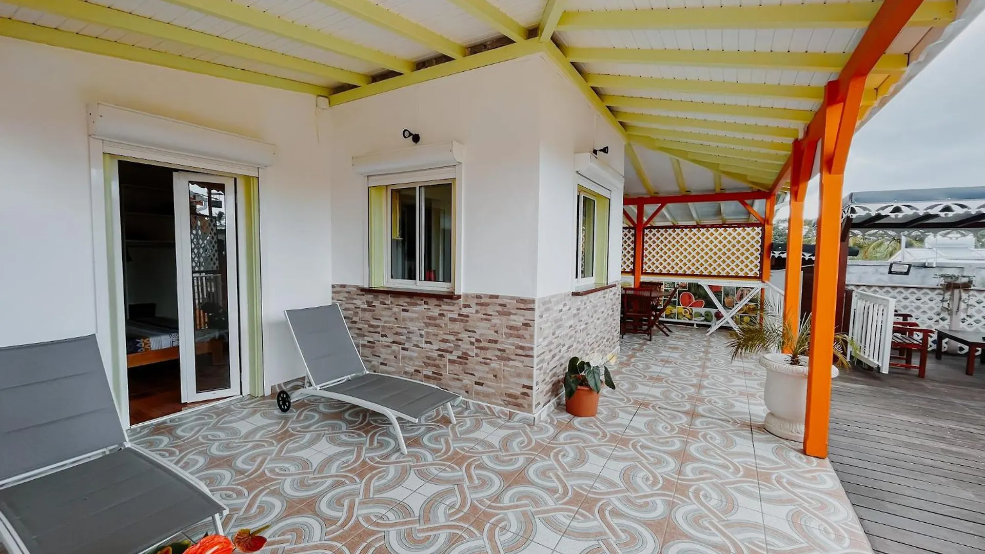 Residence Le Palmier Royal Sainte-Rose 0*,